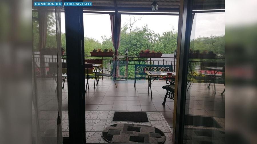 Casă cu 8 camere cu Canalizare în Nord