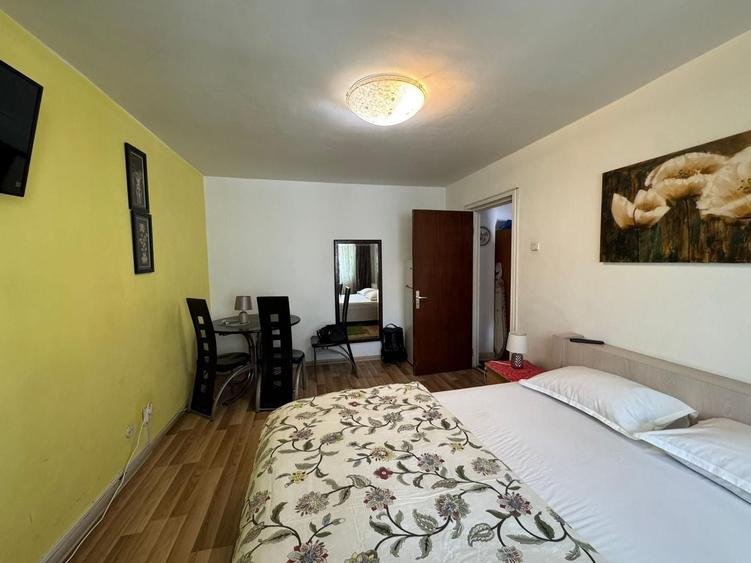 Apartament cu 2 camere decomandat în Dorobanți