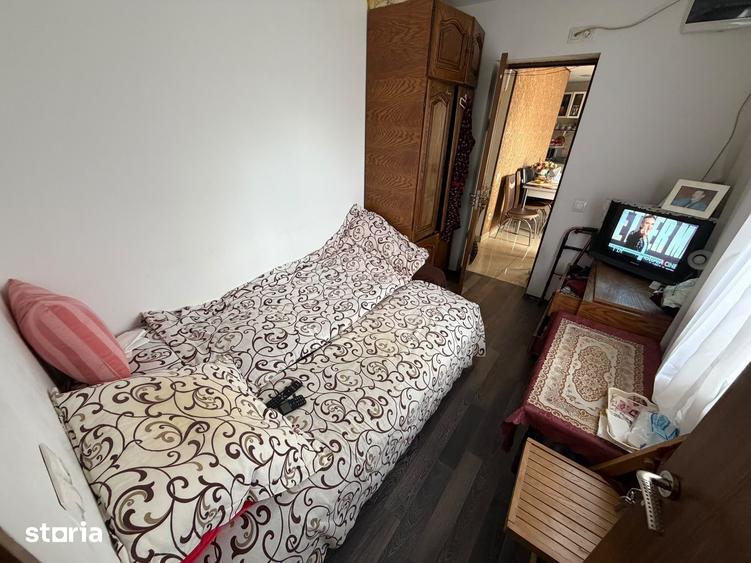 Casă cu 4 camere cu Teren 102 Mp în Dobroești