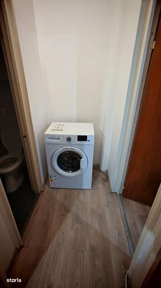 Apartament cu 2 camere semidecomandat în Griviței