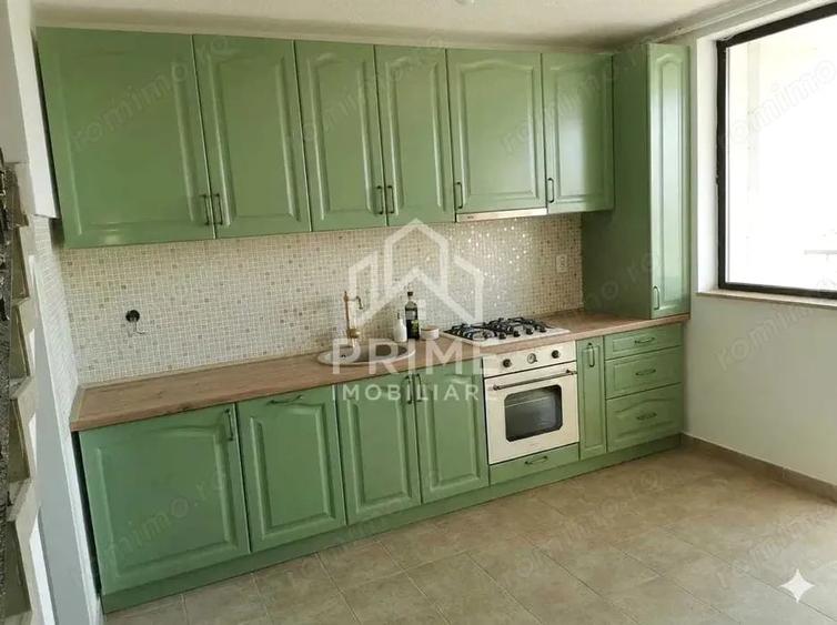 Apartament cu 4 camere decomandat în Central