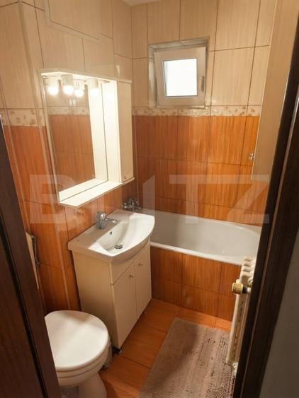 Apartament cu 2 camere semidecomandat, mobilat în Mănăștur