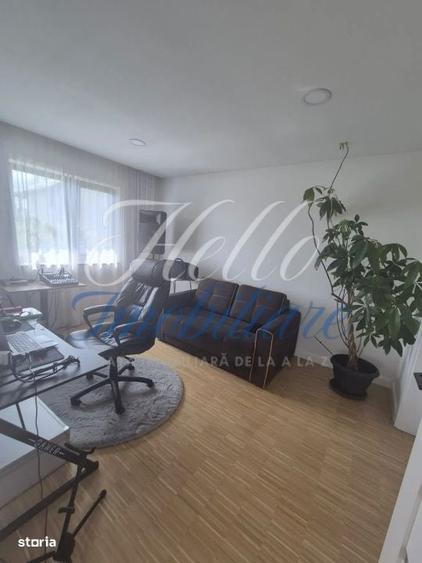 Casă cu 4 camere în Dâmbul Rotund