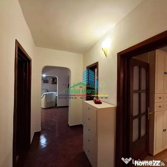 Apartament cu 4 camere decomandat în Ultracentral