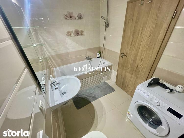 Apartament cu 2 camere decomandat în Tractorul