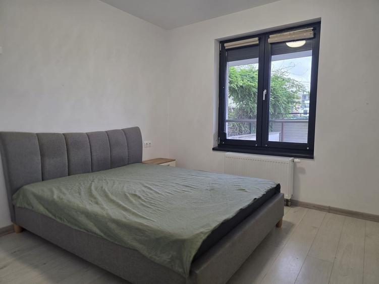 Apartament cu 3 camere decomandat, mobilat în Pipera