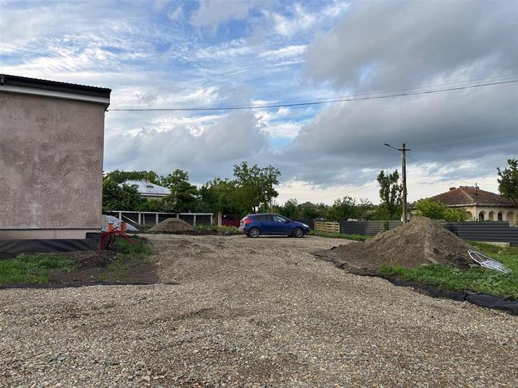 Spațiu comercial, de 202 mp, în Șipote