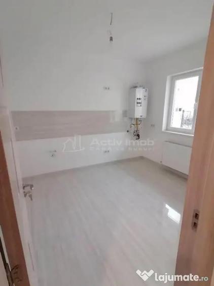 Casă cu 4 camere cu Teren 200 Mp în Rahova