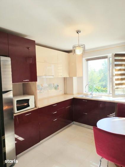 Apartament cu 4 camere decomandat, mobilat în Inel II