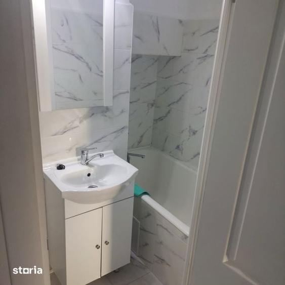 Apartament cu 2 camere decomandat în Mărăști