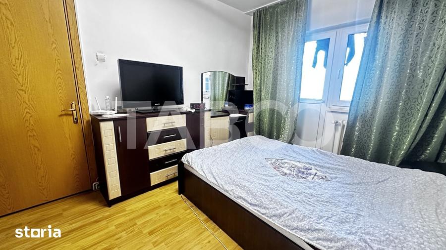 Apartament cu 2 camere decomandat în Vasile Aaron