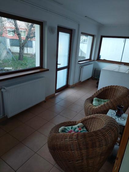 Casă individuală cu 3 camere cu Teren 207 Mp în Central
