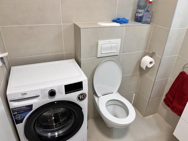 Apartament cu 2 camere semidecomandat, mobilat în Mihai Viteazul