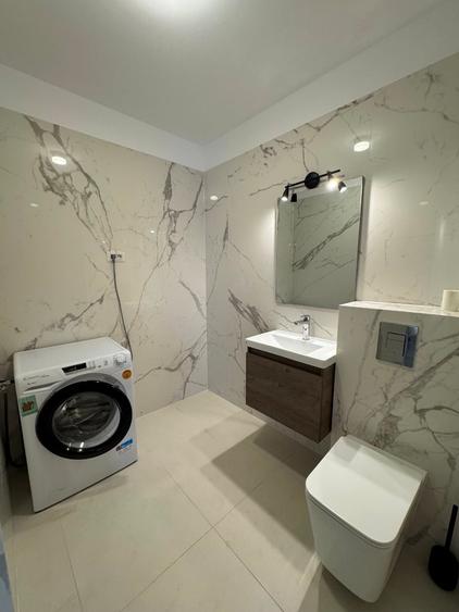 Apartament cu 3 camere decomandat în Barbu Văcărescu