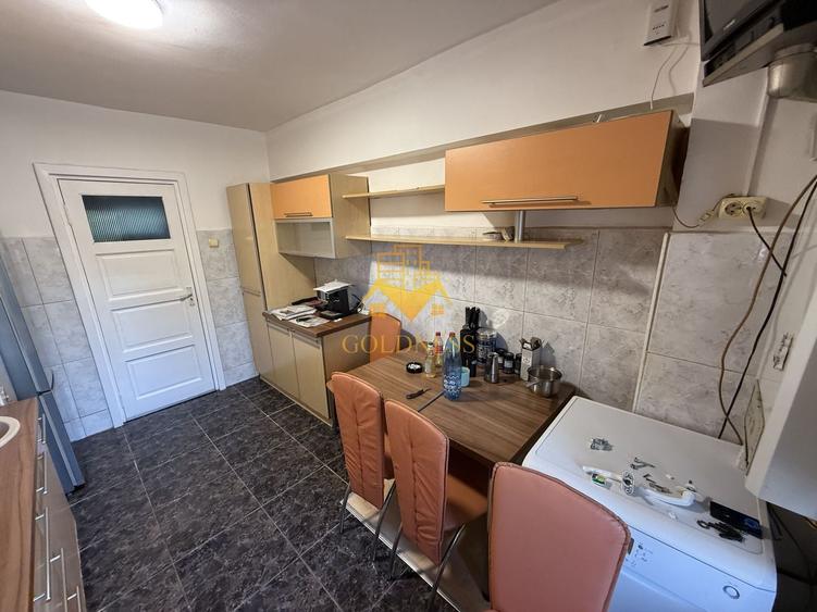 Apartament cu 3 camere decomandat, mobilat în Mănăștur