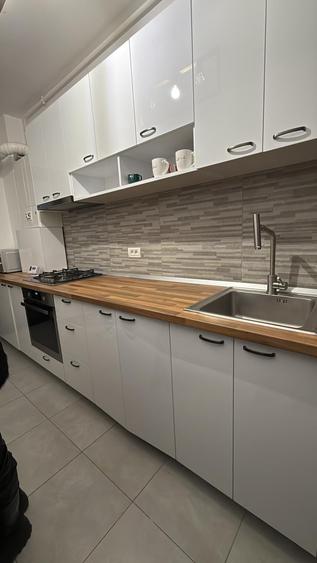 Apartament cu 2 camere decomandat în Militari