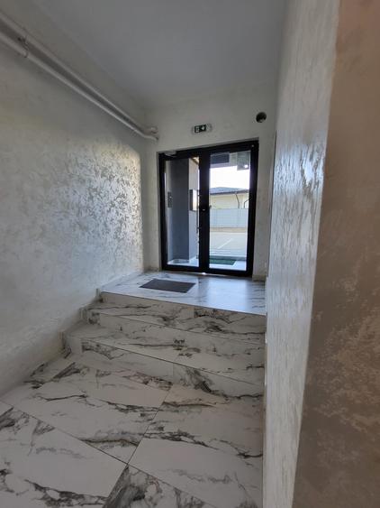 Apartament cu 2 camere semidecomandat în Vișani