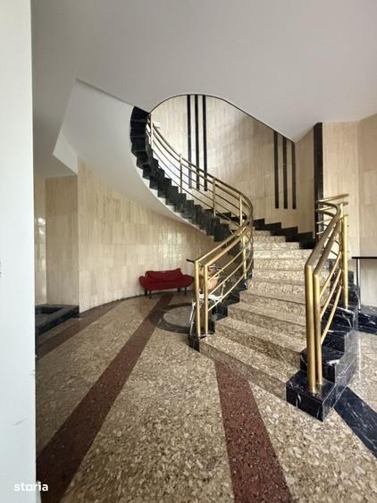 Spațiu comercial, de 360 mp, în Libertății