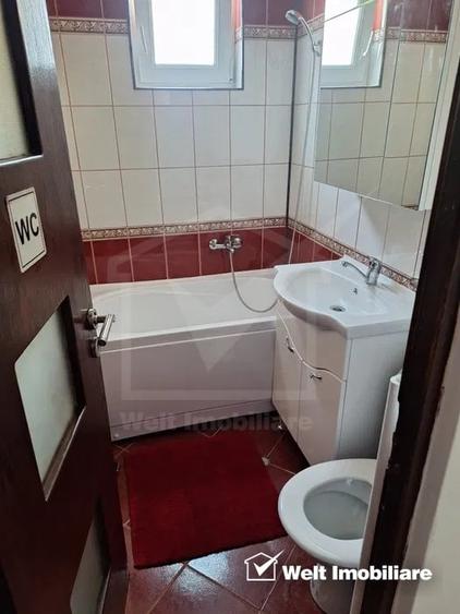Apartament cu 3 camere semidecomandat, mobilat în Mănăștur