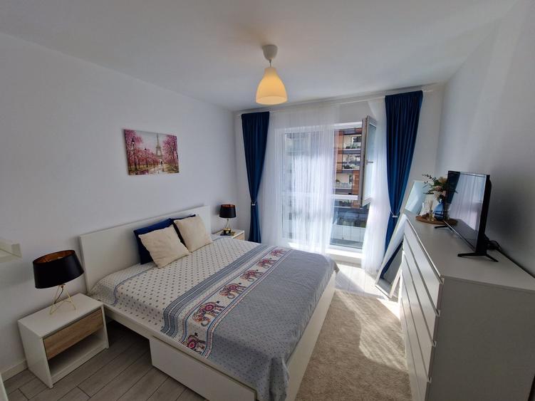 Apartament cu 2 camere decomandat în Titan