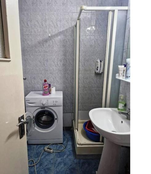 Apartament cu 2 camere semidecomandat în 1 Mai