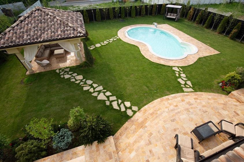 Casă individuală cu 5 camere cu Piscina în Tunari