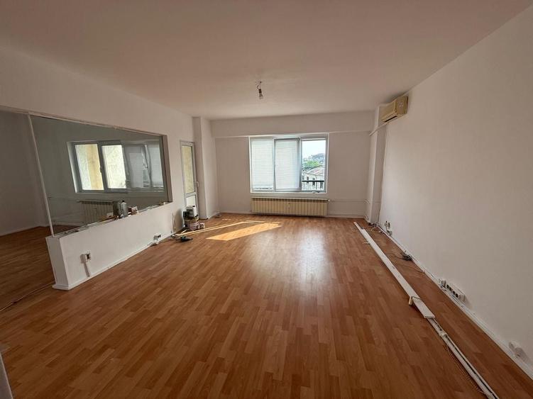 Zona Piața Alba Iulia | Spațiu / Apartament 3 Camere (79 mp) - 1