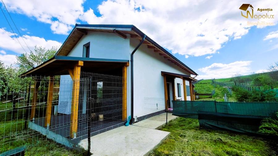 Casă individuală cu 4 camere cu Teren 4126 Mp în Apahida