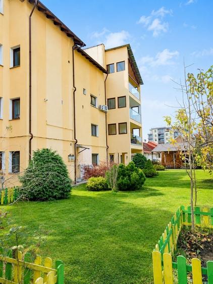 Apartament cu 2 camere decomandat în Centrul Istoric