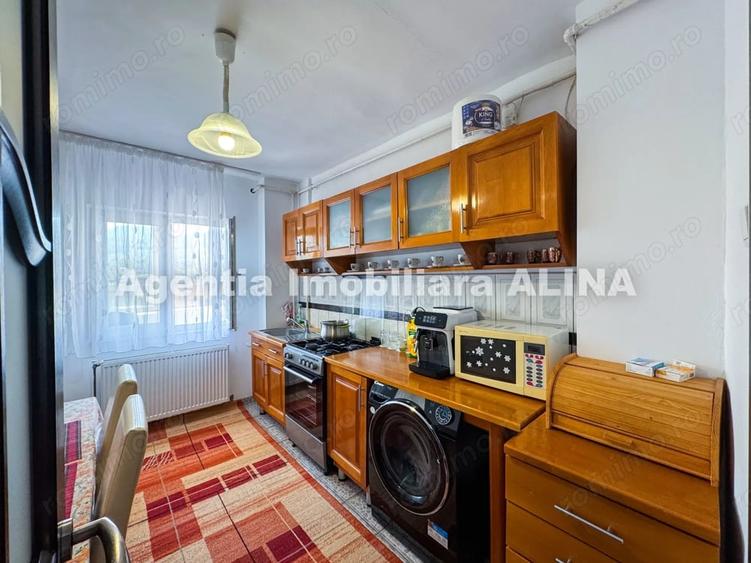 Apartament cu 2 camere decomandat în Decebal