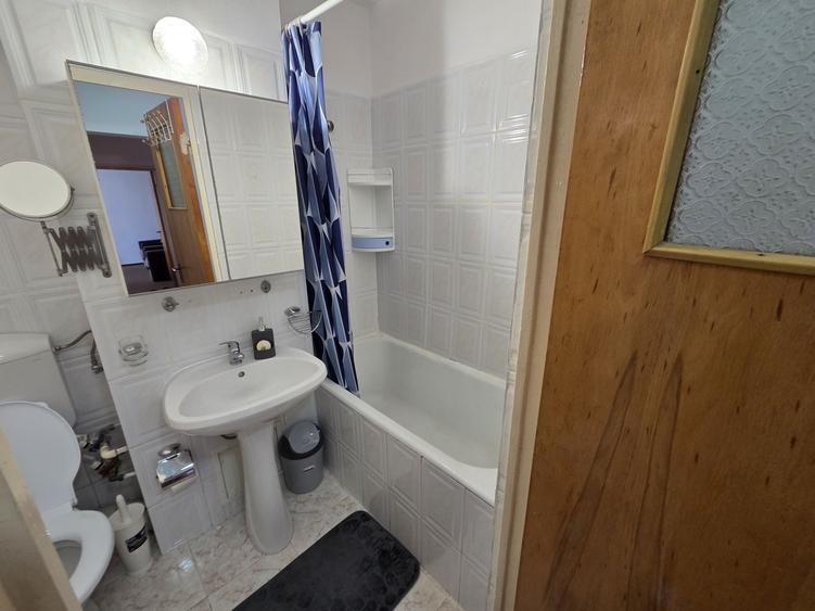 Apartament cu 2 camere decomandat în Gorjului