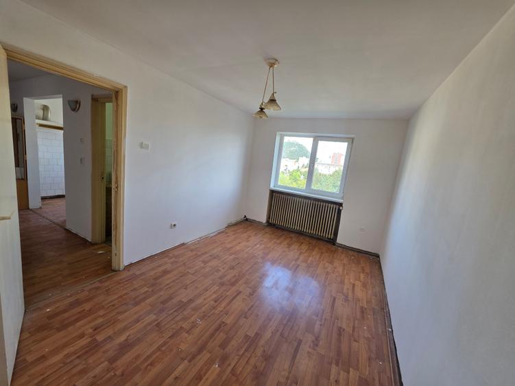 Apartament cu 2 camere decomandat în Kogălniceanu