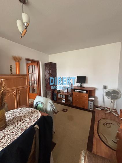 Apartament cu 2 camere semidecomandat în Decebal