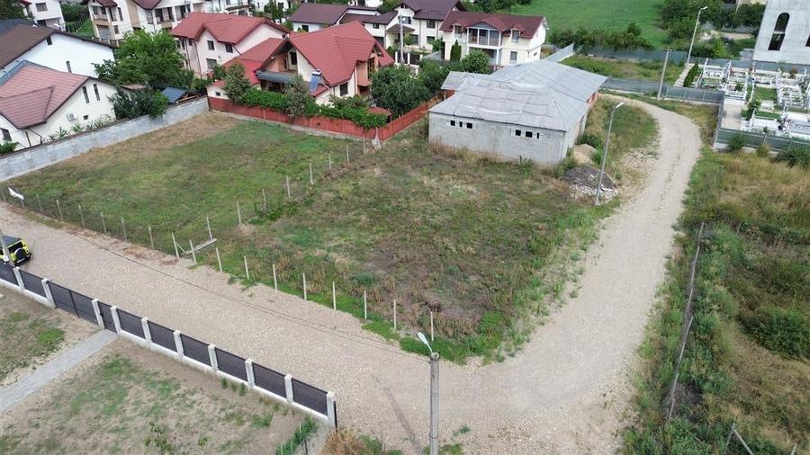 Teren Construcții intravilan de 539 mp, în Obor