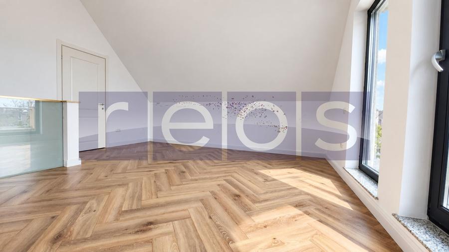 Duplex cu 6 camere cu Canalizare în Străulești