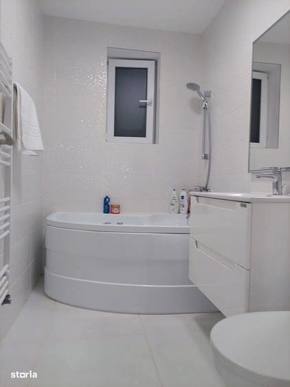 Apartament cu 2 camere semidecomandat în Luna