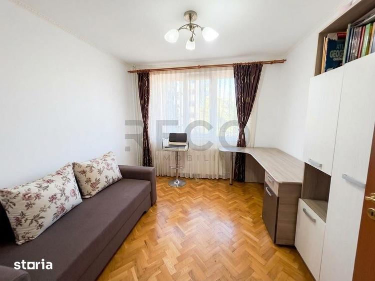 Apartament cu 3 camere în Sânmartin