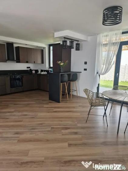 Casă cu 3 camere cu Teren 3000 Mp în Ciolpani