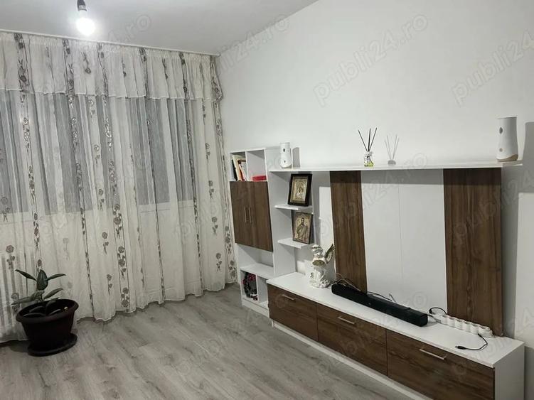Vand apartament doua camere - 9