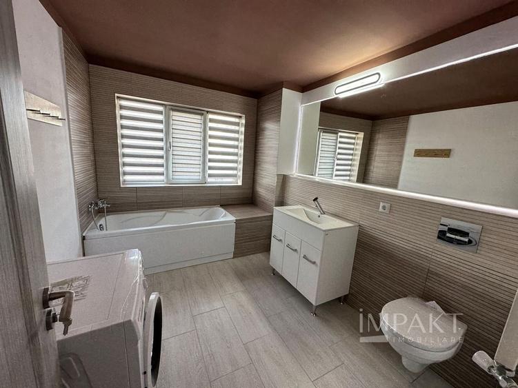 Apartament cu 4 camere semidecomandat în Semicentral