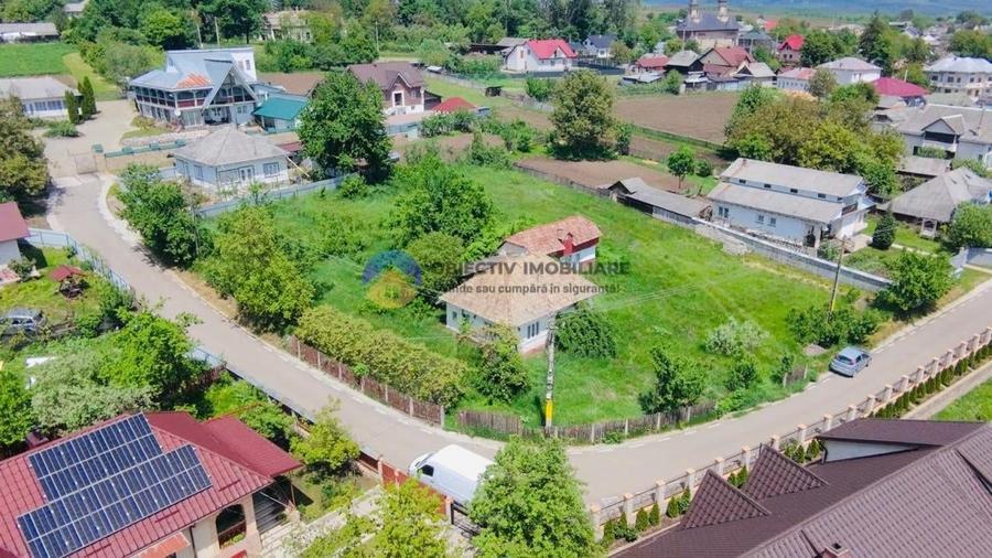 CASA cu teren intravilan  2273 mp , GRUMǍZEȘTI - 9