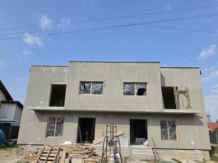 Casă cu 6 camere cu Teren 300 Mp în Big-Bascov