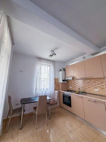 Apartament cu 2 camere decomandat în Lidia