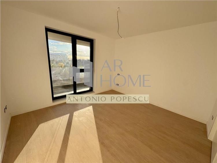 Apartament cu 3 camere decomandat în Albert
