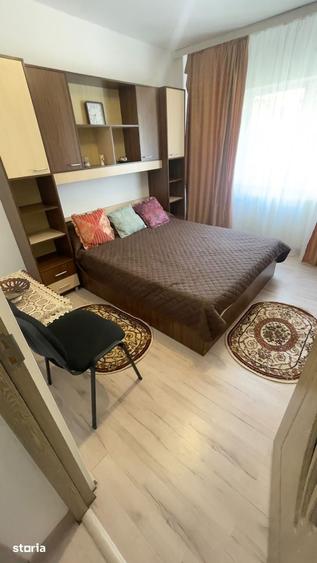 Apartament cu 2 camere decomandat în Piața Nouă