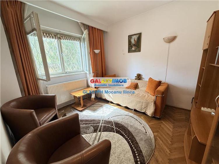 Casă cu 3 camere cu Garaj în Mihai Bravu