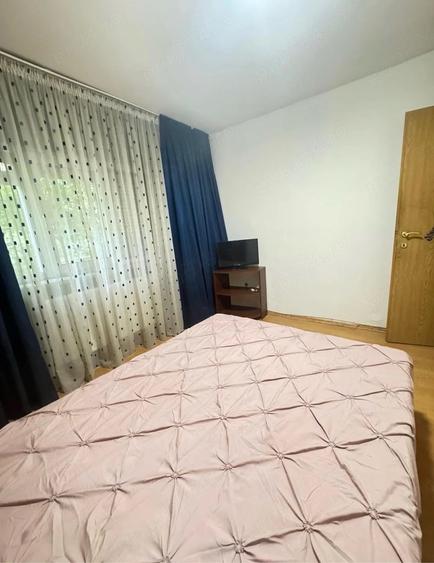 Apartament cu 2 camere decomandat în Exterior Vest
