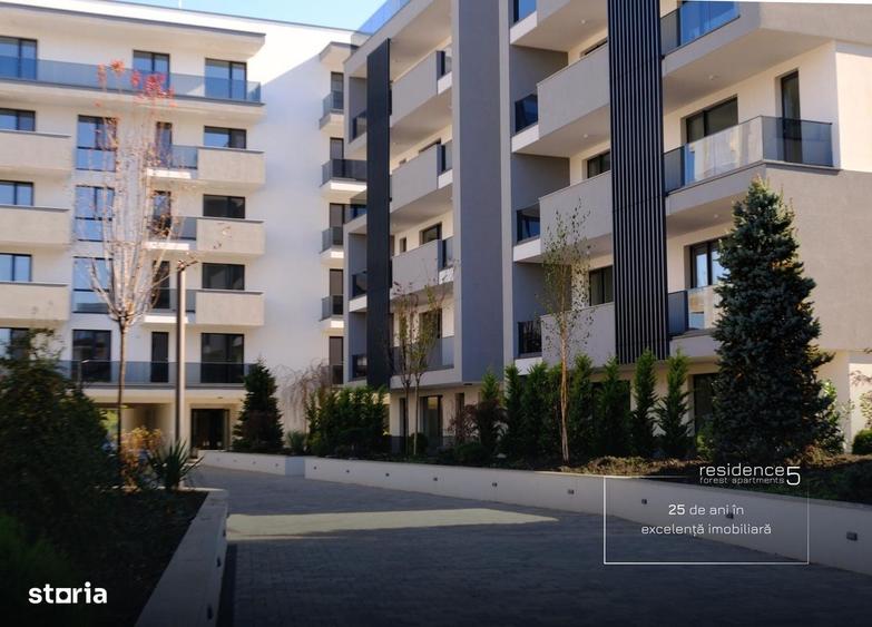 Apartament cu 4 camere în Băneasa