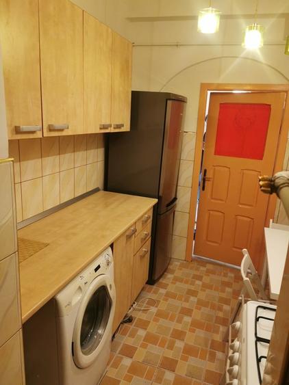 Garsonieră semidecomandată în P-ța Unirii