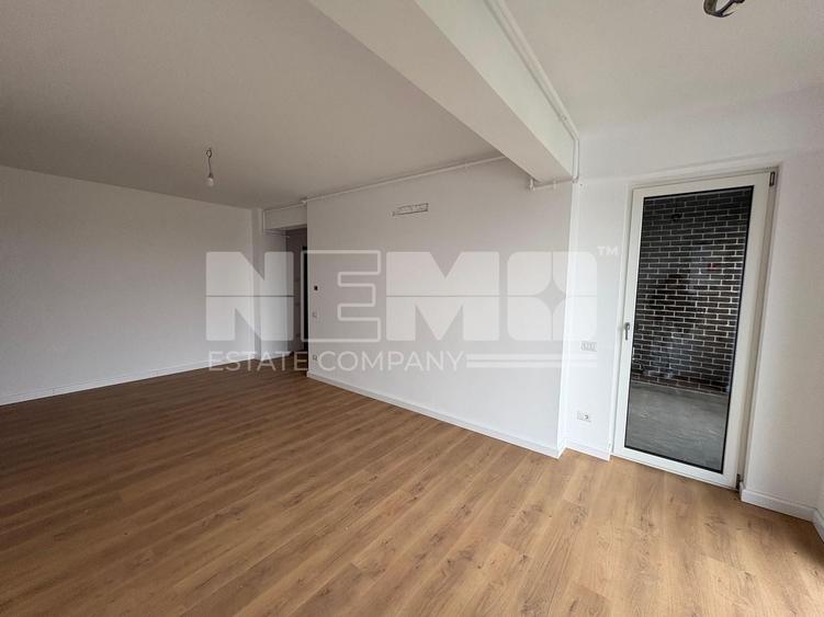 Apartament cu 2 camere decomandat în Exterior Sud